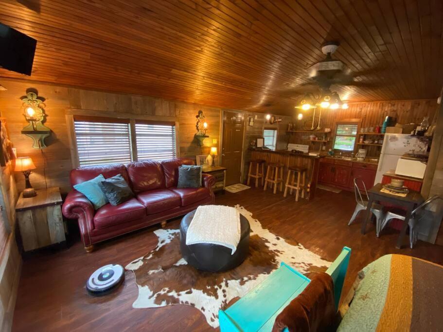 8Th St. Cowboy Haus I Biker Friendly I River Bandera Eksteriør bilde